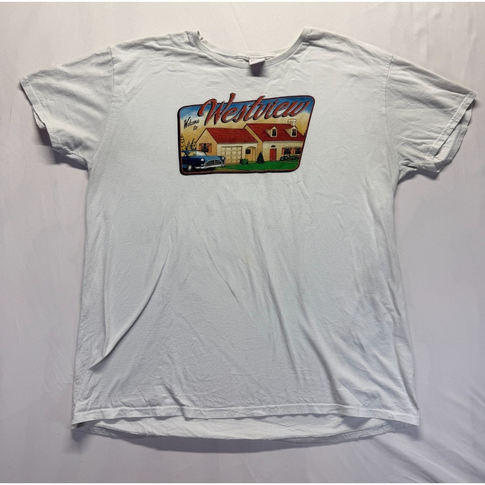 Marvel T Shirt Men XL White Graphic Print WandaVision Welcome to Westview Cotton